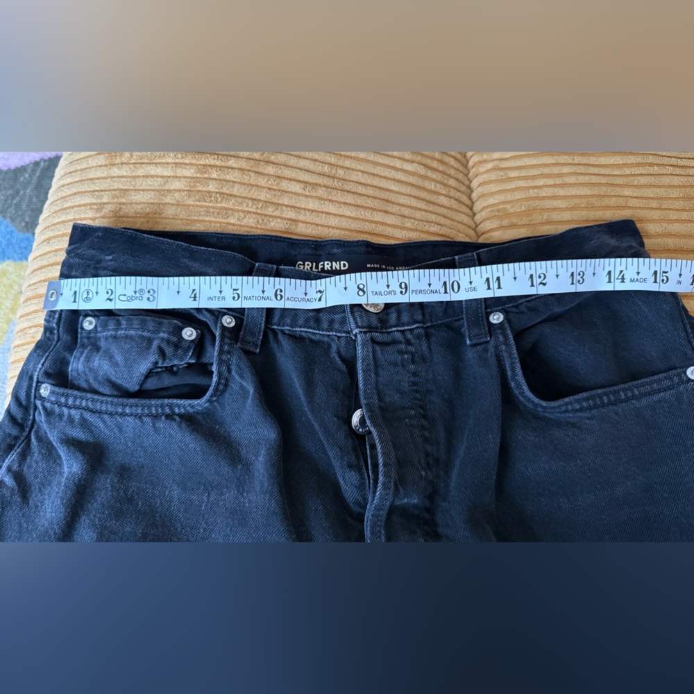 GRLFRND Black Relaxed Jeans - Picture 13 of 13